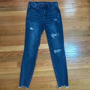 American Eagle Women's Distressed Skinny Blue Jeans